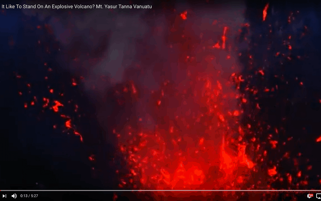 L'expérience Qu'est-ce qui plaît à se tenir debout sur un volcan explosif?